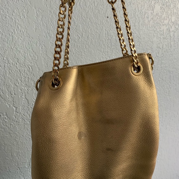 Michael Kors crossbody - Picture 2 of 6